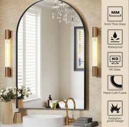 22”x30” Arched Mirror