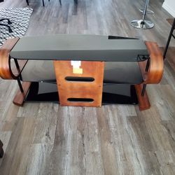 50-70" TV Stand