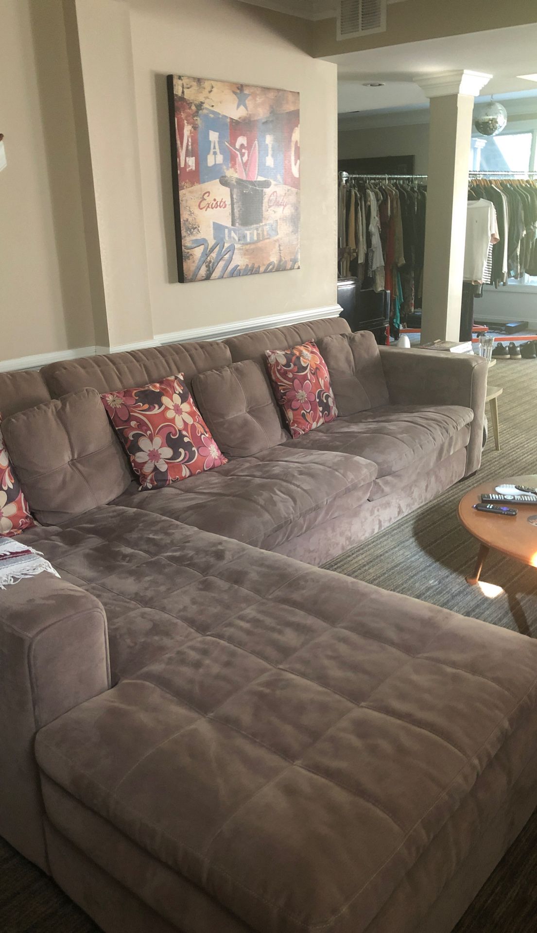 Sectional sofa couch seating