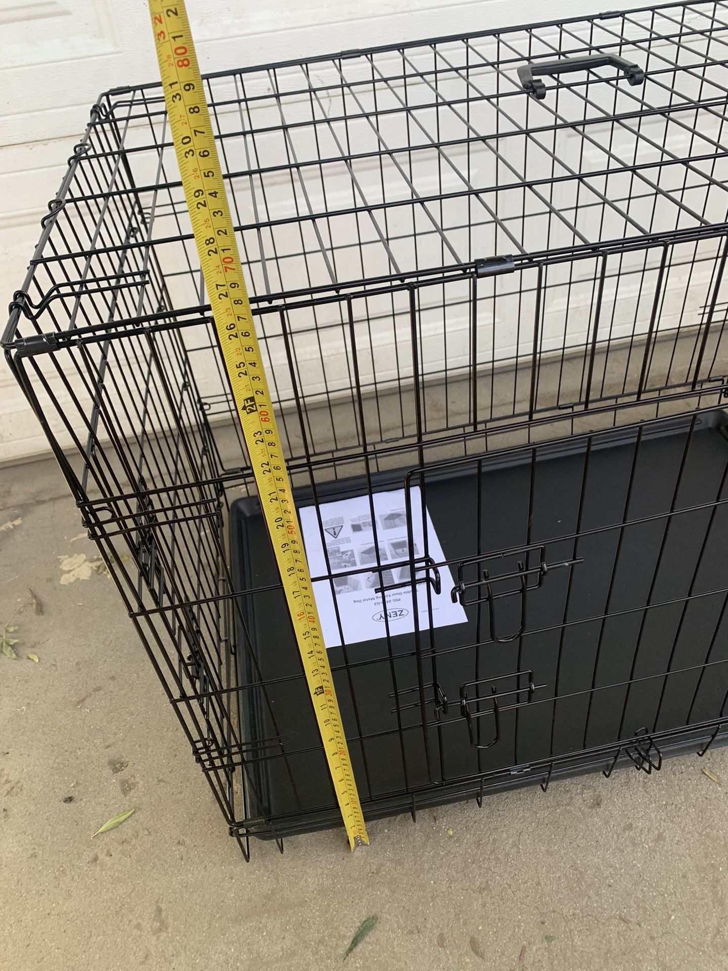 35 inch dog cage Metal Dog or Pet Crate Kennel with Tray and Handle for