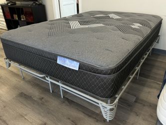 Queen Mattress Pillow Top