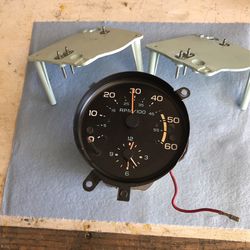 Tic-Tock Tach