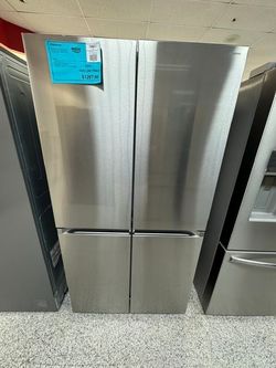 Samsung RF23B71SR Counter Depth Refrigerator
