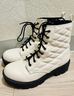 Women Boots