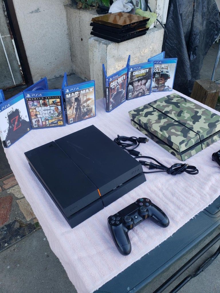 All Black OR All Army Playstation 4 PS4 500GB, $200! Any Combo Any 3 Games & 1 Original Controller. $400! Both PS4 Combo. Trade are welcome