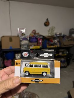 M2 1971 Chevy Van