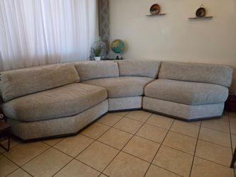 Cream colored corner sectional couch