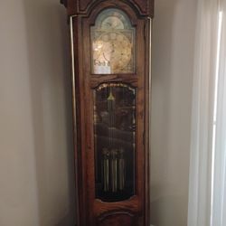 Grandfather Clock With Skeleton Key