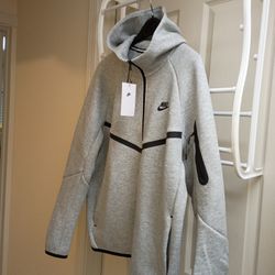 Nike Tech Hoody