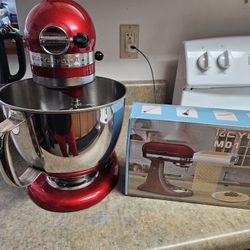 KitchenAid Artisan Series 5-Quart Tilt-Head Stand Mixer
