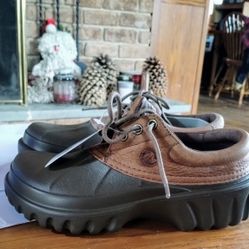 Crocs All Terrain Duck Boots-New-size 6M/8W