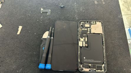 IPhone 11 screen replacement