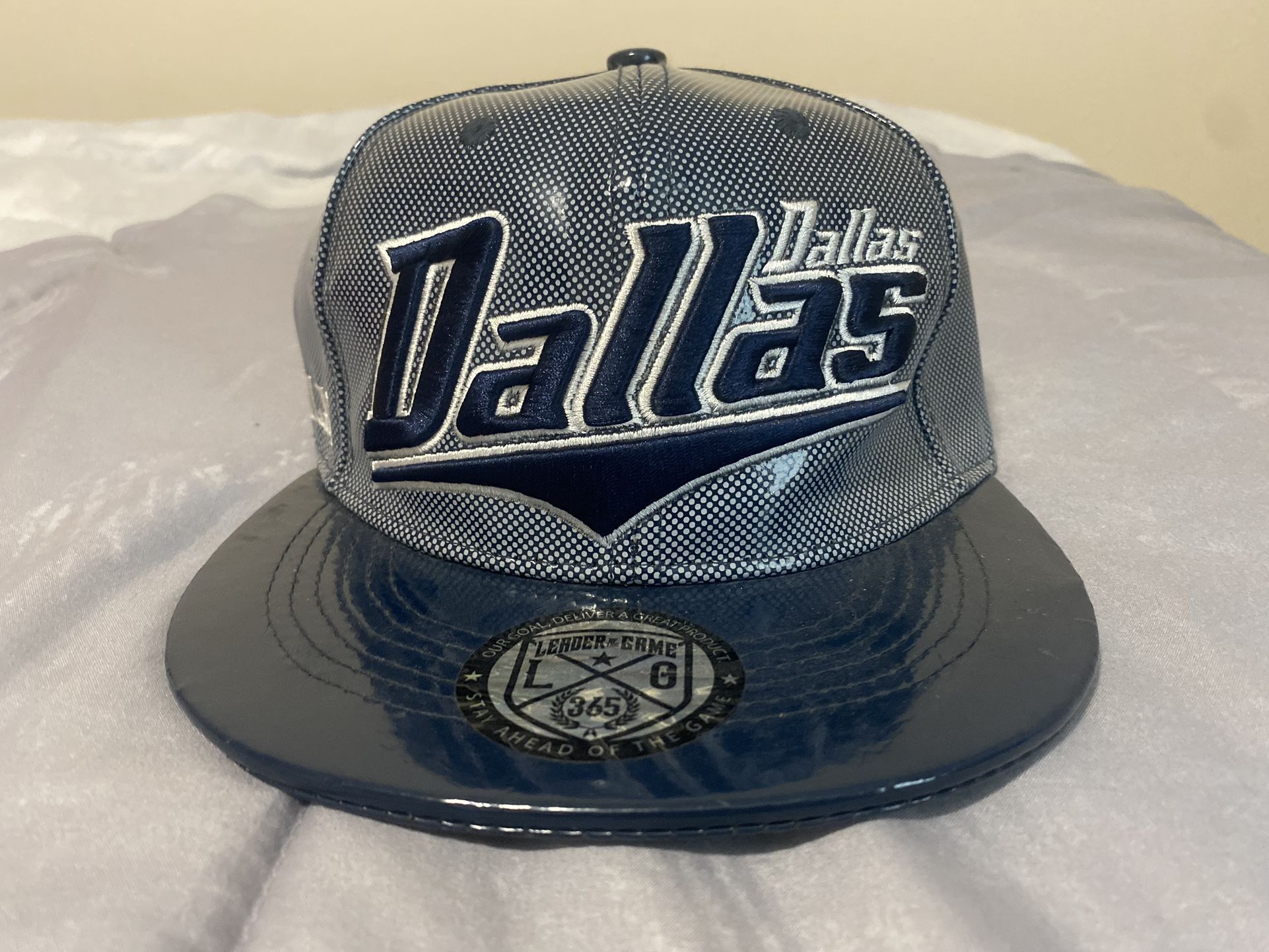Dallas Cowboys And Chicago Bulls Snap Back