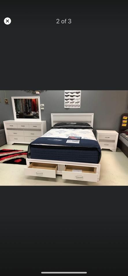^Ashley Queen bedroom set 4 piece storage)