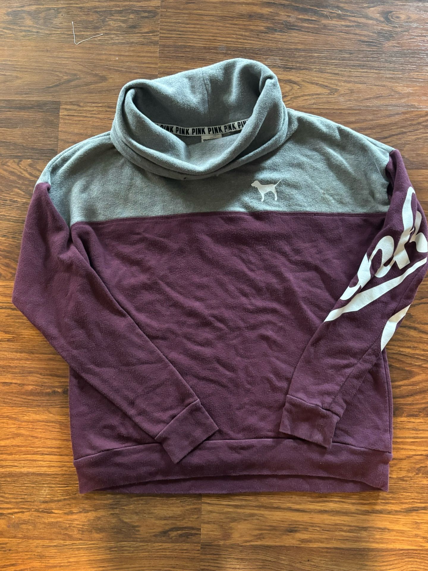 Victorias Secret PINK Woman’s XS Sweatshirt
