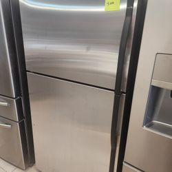 Kenmore Refrigerator 