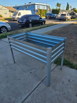 Galvanized Raised Garden Bed with Legs, Large Metal Elevated Raised Planter Box with Drainage Holes for Backyard, Silver