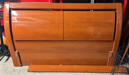 FREE FULL SIZE BED