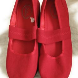 Italian Women's Fashion Wedge Slip Ons Red Size 6.5
