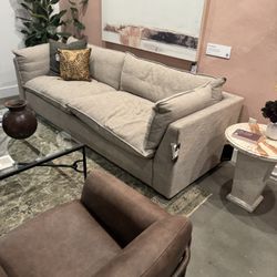 Loveseat,sofa,no Credit Needed, No Money Down And No Intrest