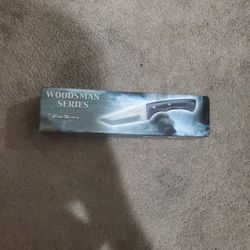Woodsman Series Knife
