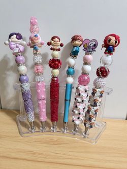 New customize character pens