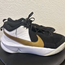 NIKE HUSTLE DX -SU21 Basketball Shoe