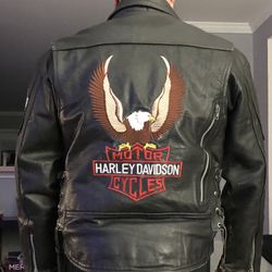 Harley Davidson leather jacket Med.