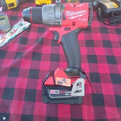 Milwaukee Fuel Hammer Drill With XR5.0 Batery No Charger 