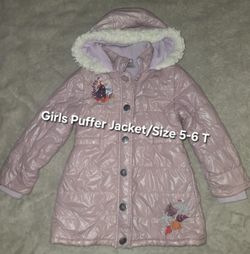 Girls Winter Puffer Jacket/Zipcode 77023.