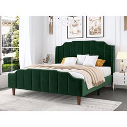 Queen Size Upholstered Platform Bed with Curved Velvet Wingback, Green
