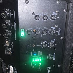 Yorkville ExMMobile 8 portable Bluetooth speaker