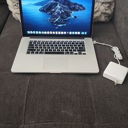 Imac Laptop Silver 15 Inch Screen