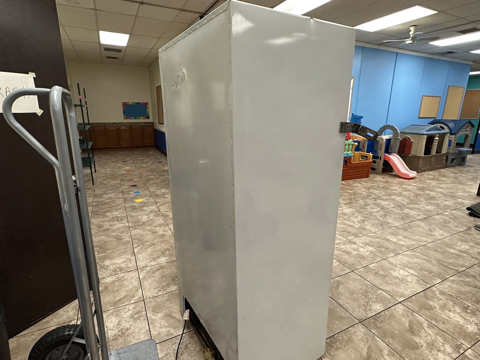 Upright Commercial Freezer