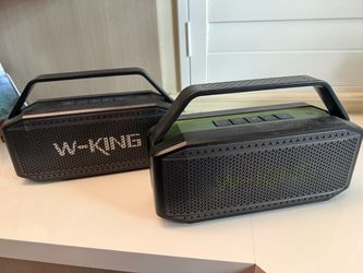 W King stereo speaker