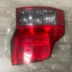 09-11 Honda Element EX/ LX New Right Passenger side Tail Light HO(contact info removed)