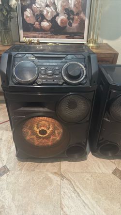 Samsung GigaBeat sound system