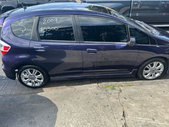 Honda fit 2009  147xxx miles  smog ready