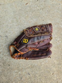 Wilson Leather Baseball Glove