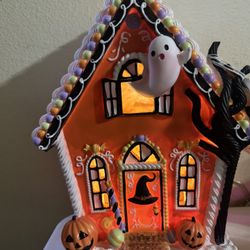 Halloween haunted Houses 