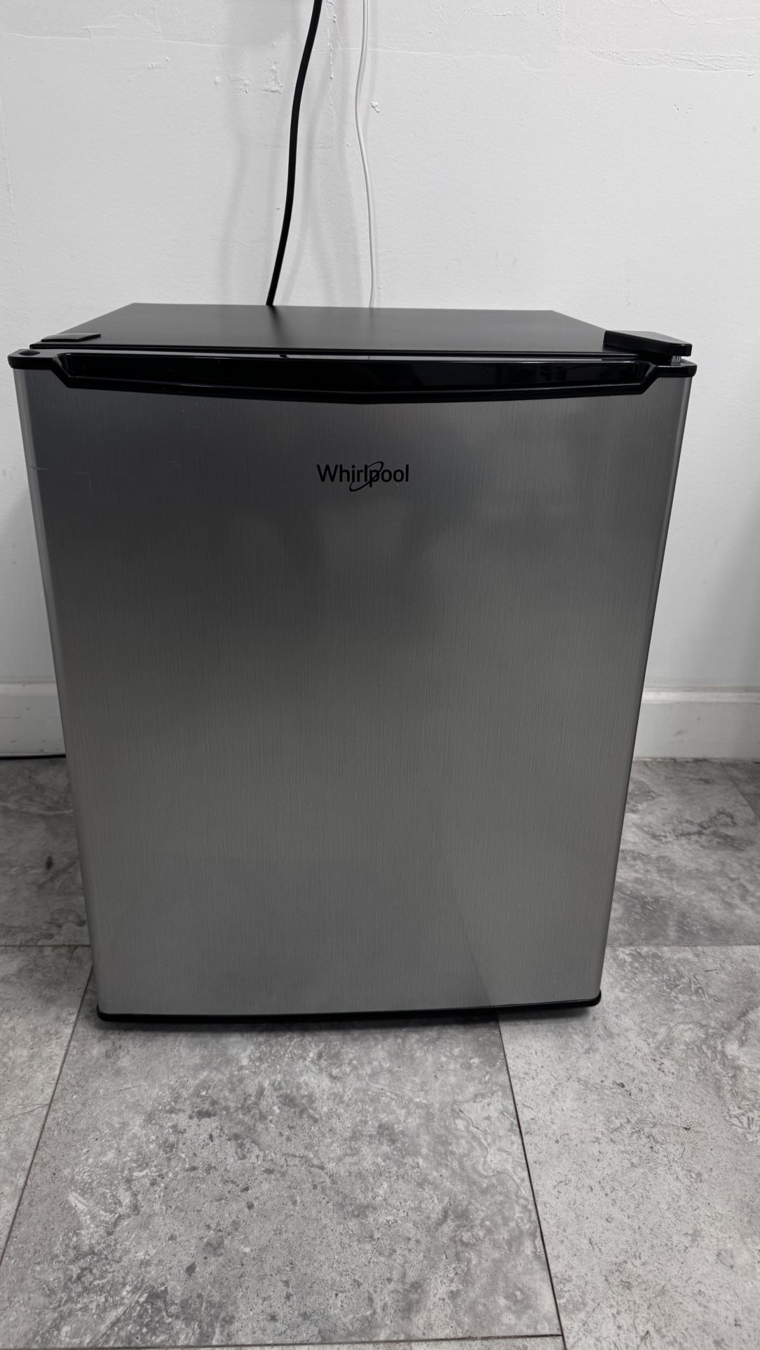 Whirlpool Mini Fridge – Like New – $45