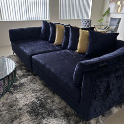 Blue Velet Couch 