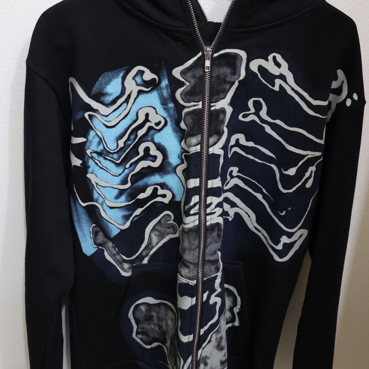 Travis Scott Fragment Skeleton Graffiti Full Zip Hoodie for Sale 