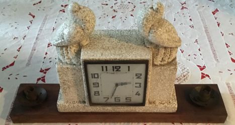 Antique 1940 Art Deco Clock Made in France.