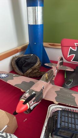 P40 RC plane very fast and fun