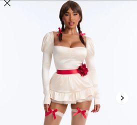 Costume