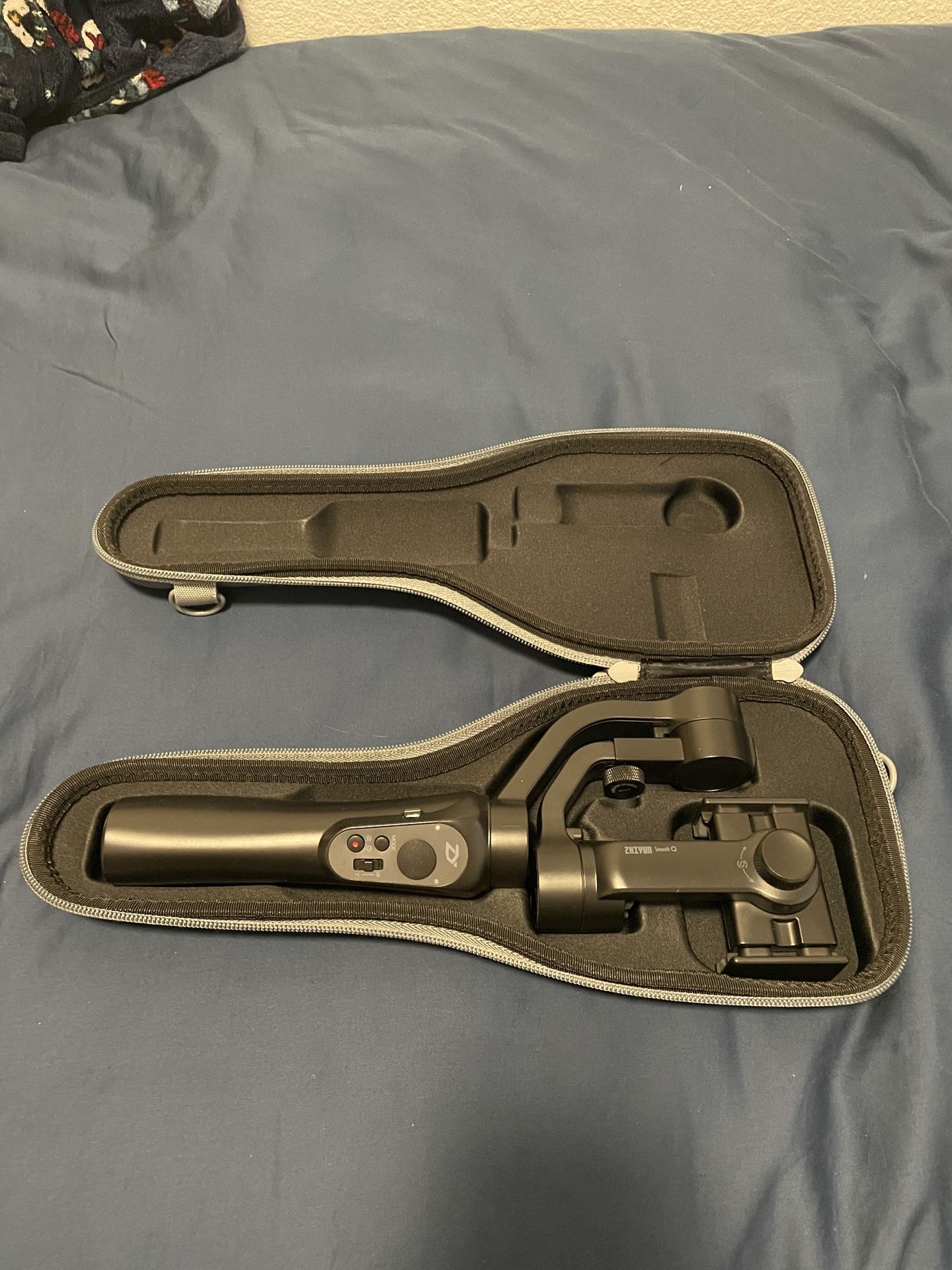 zhiyun iphone gimbal