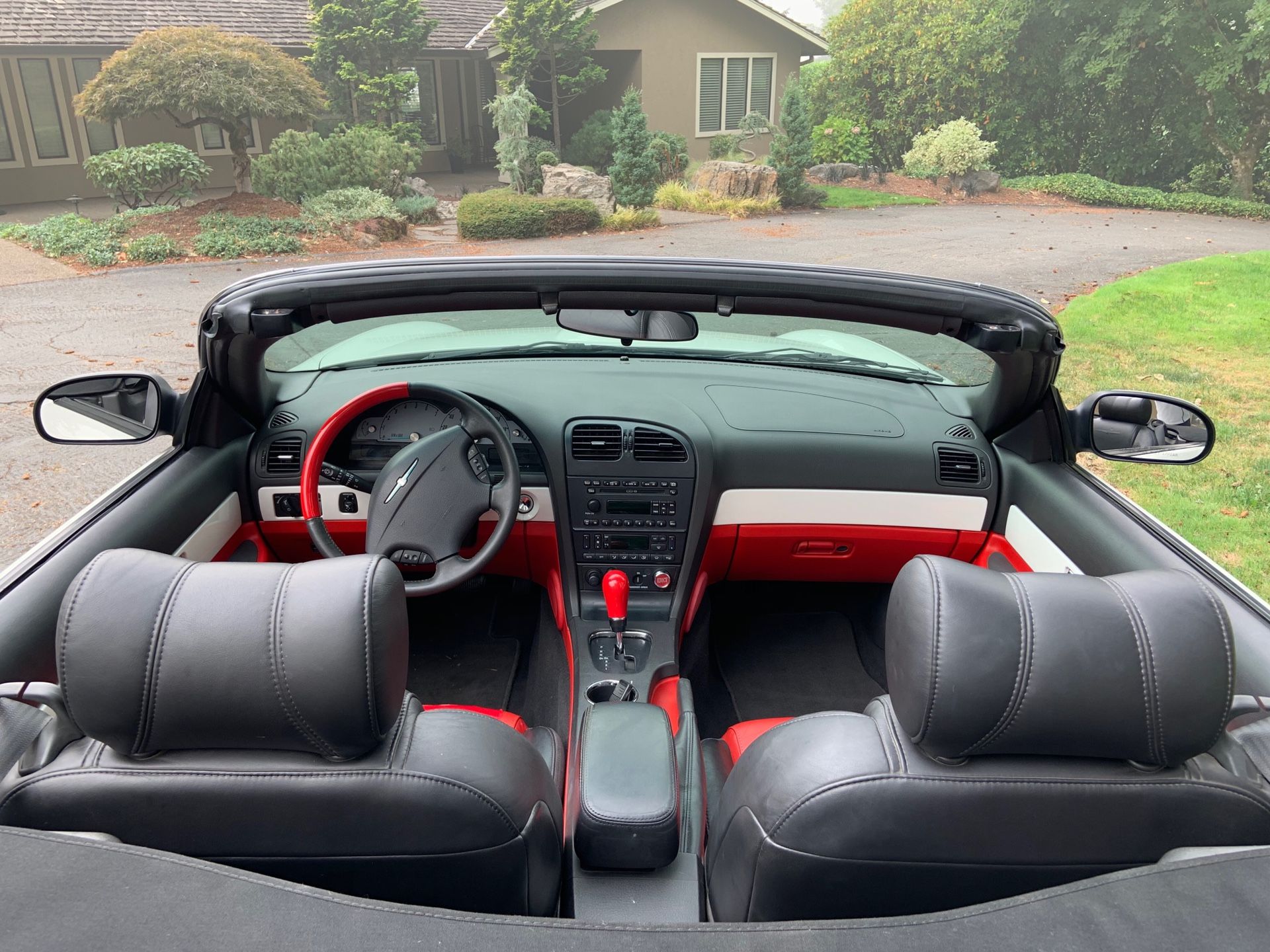 2002 Ford Thunderbird