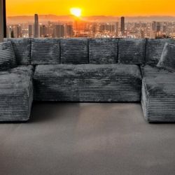 New! San Diego Style! Luxurious Soft Touch ~ Super Comfy Queen Sleeper Sectional! 