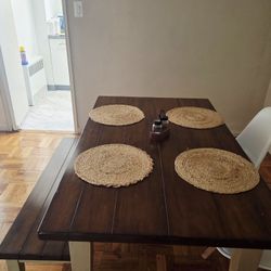 Pier Imports (Dinning Table)